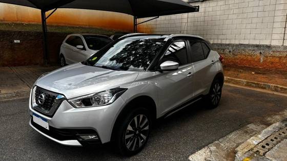 NISSAN KICKS 1.6 16V FLEXSTART SV 4P XTRONIC